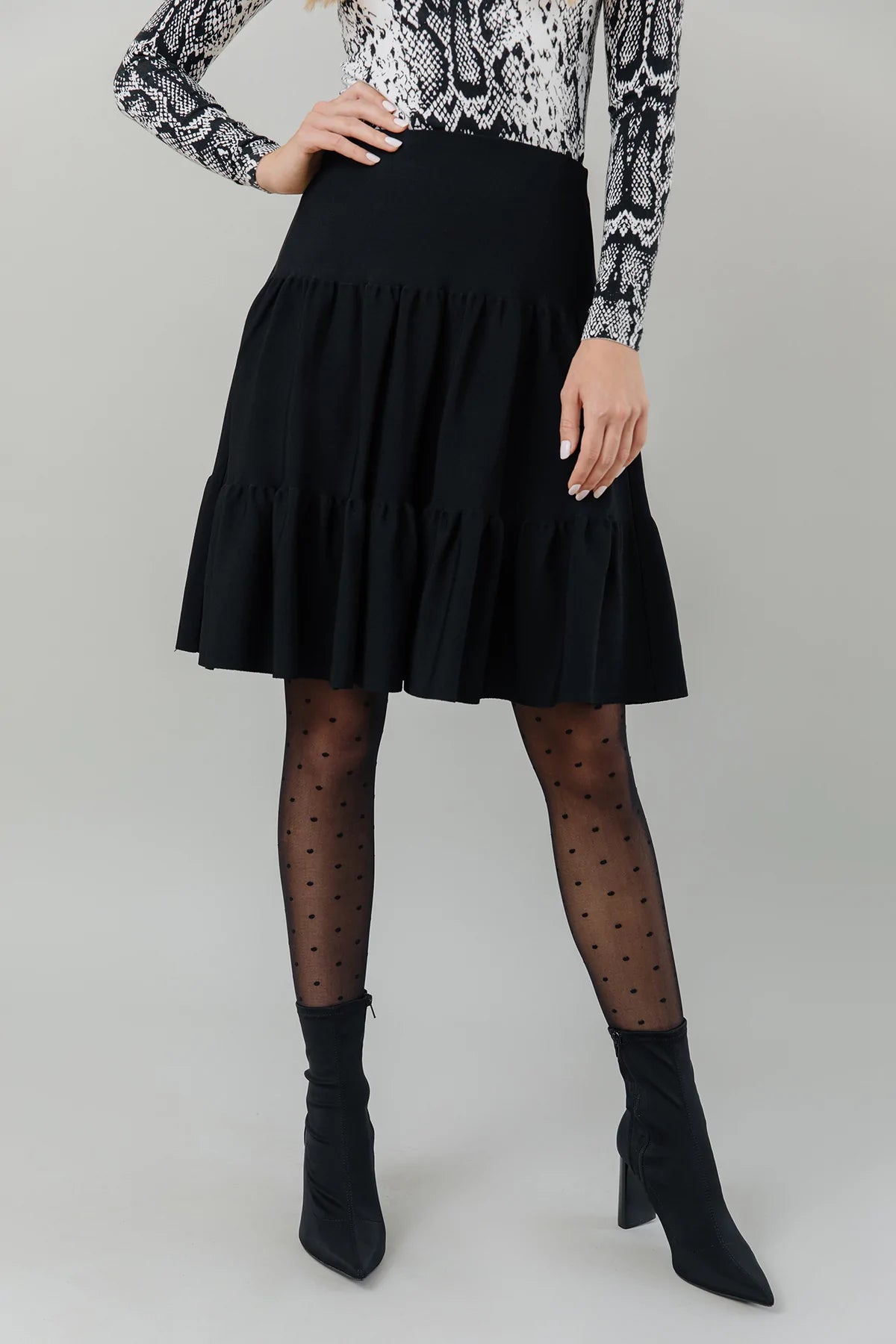 Apparalel Tiered Knit Skirt Apparalel