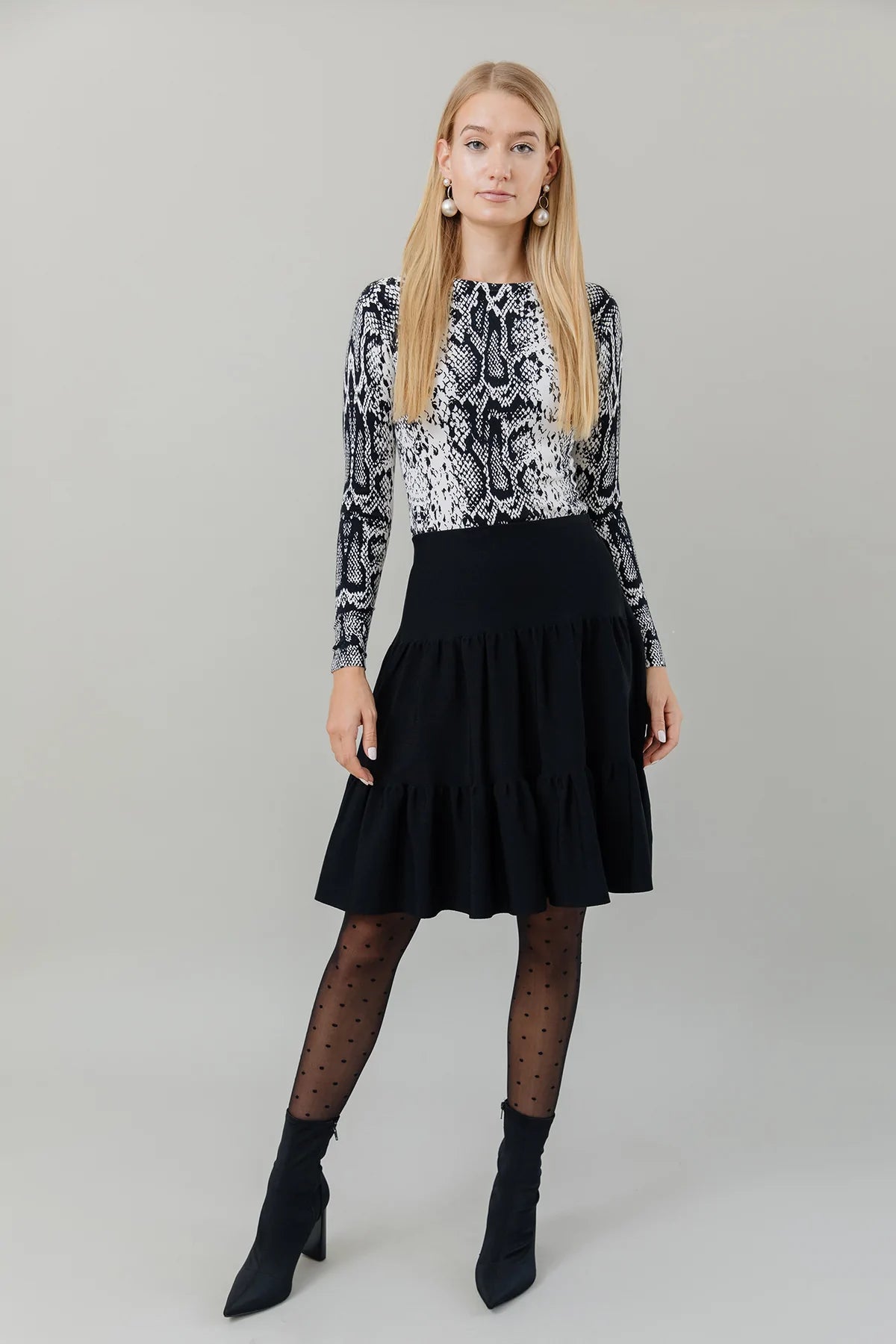 Apparalel Tiered Knit Skirt Apparalel